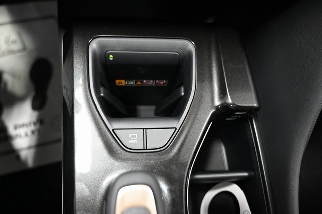 New 2025 Toyota Crown Signia image 21