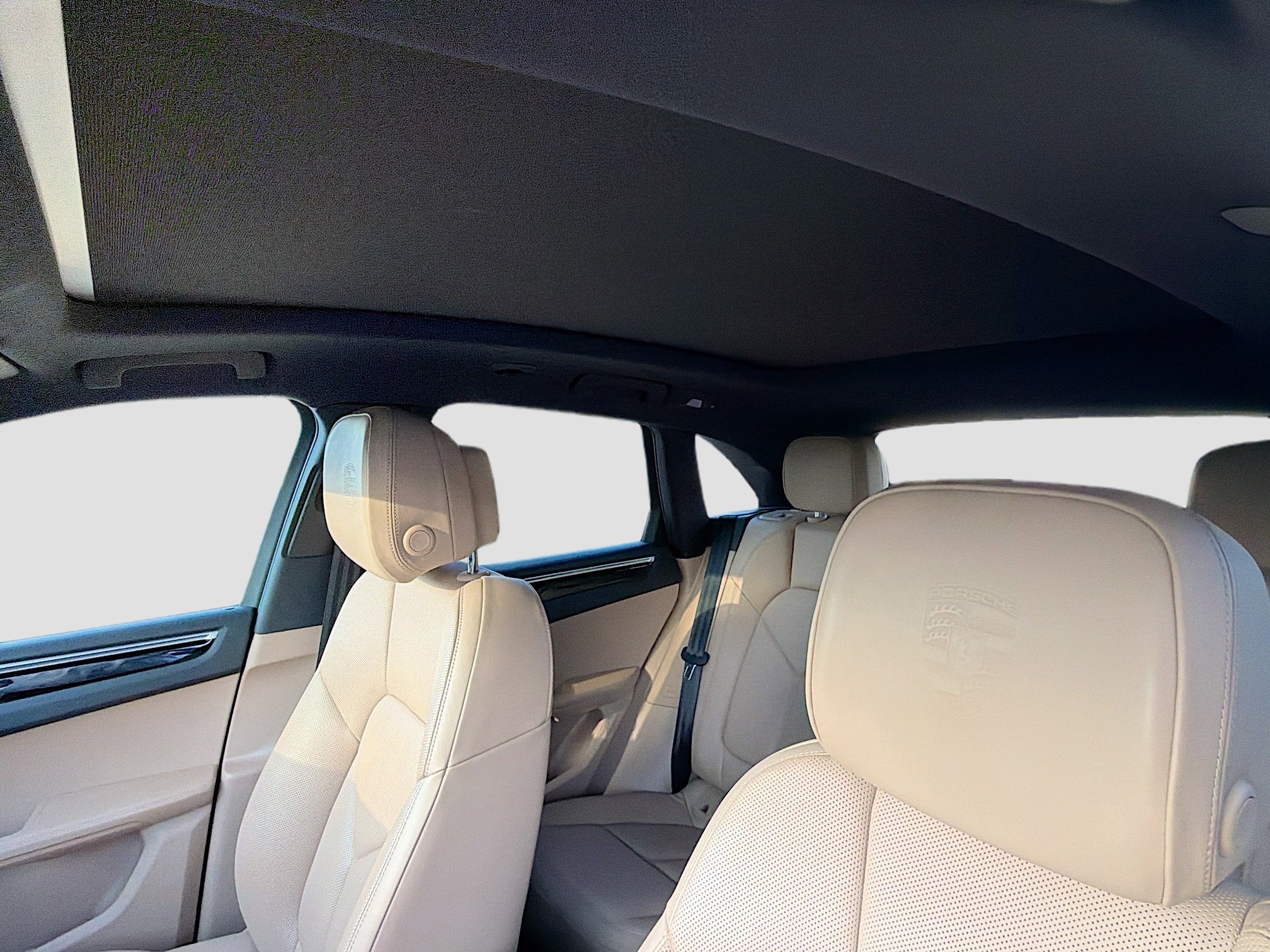 Used 2022 Porsche Macan image 27