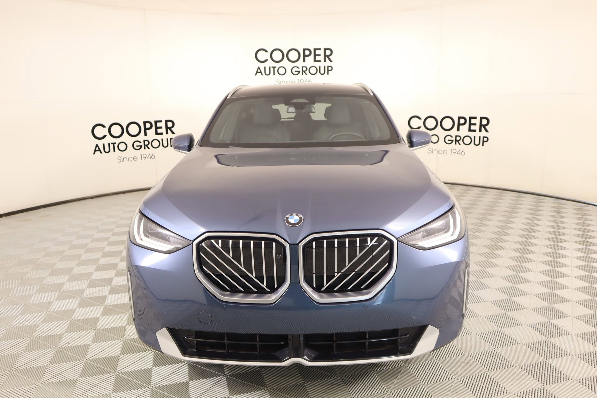 Used 2025 BMW X3 xDrive30i image 9