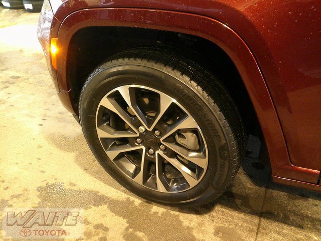 Used 2022 Jeep Grand Cherokee L Overland image 9