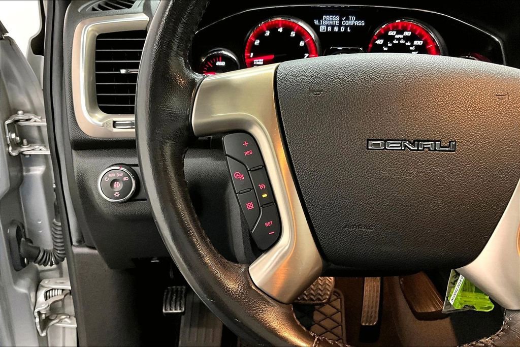 Used 2016 GMC Acadia Denali AWD/4WD image 11