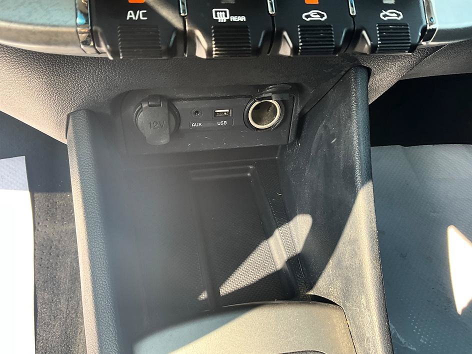 Used 2016 Kia Rio LX FWD image 19