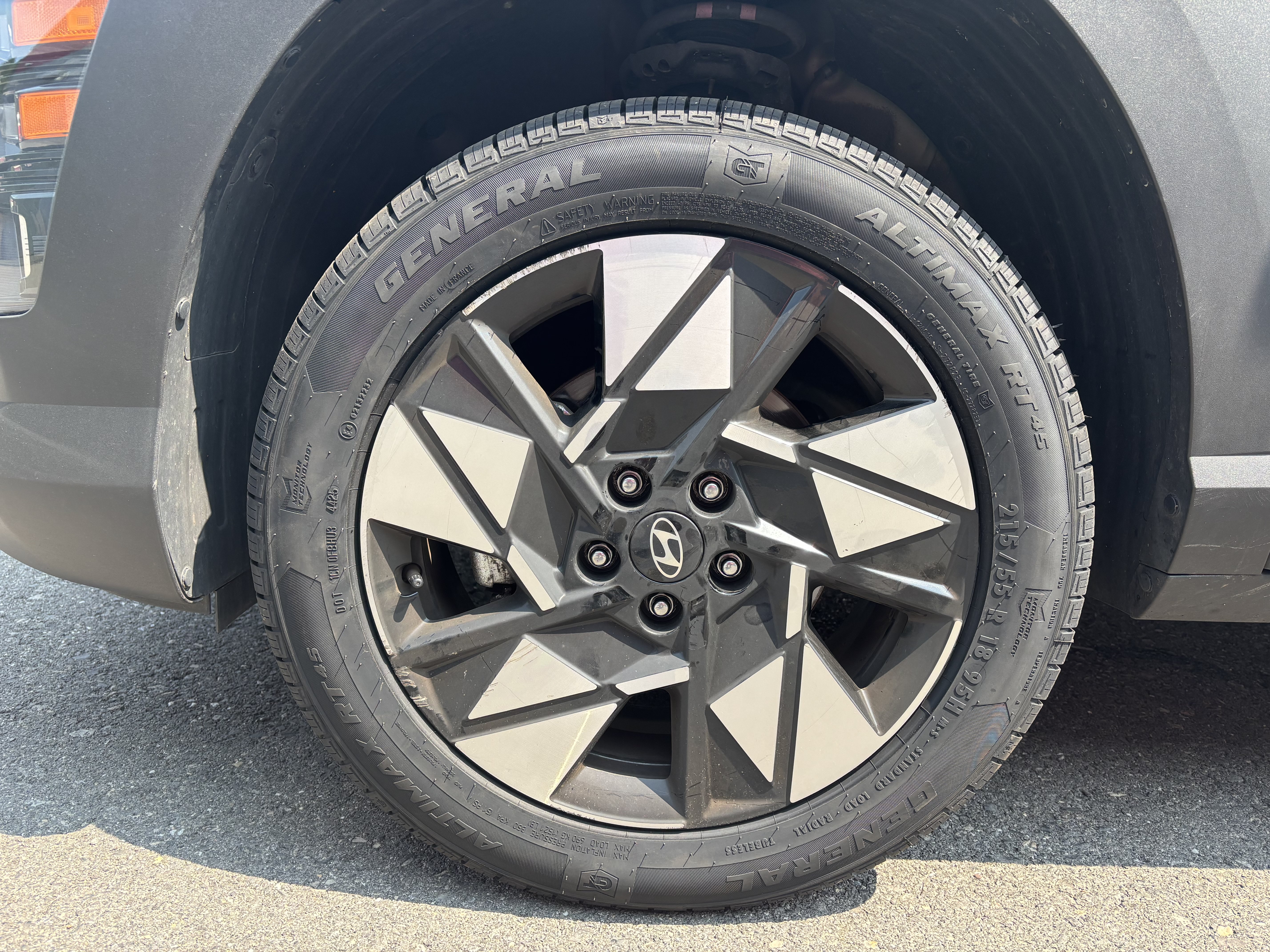 Used 2025 Hyundai Kona SEL AWD/4WD image 11