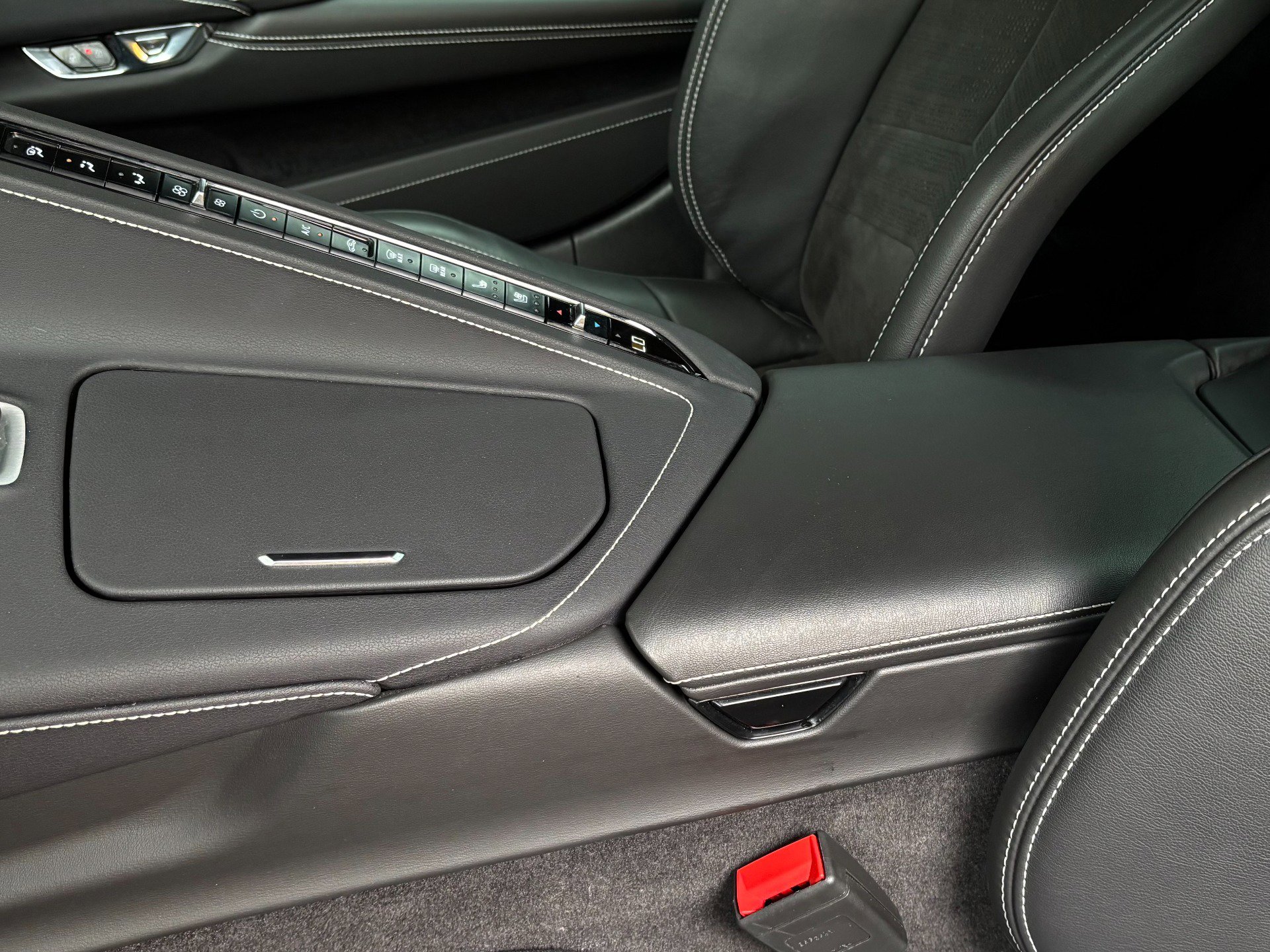 Used 2023 Chevrolet Corvette Stingray Preferred Conv w/ Z51 Performance Package RWD image 21