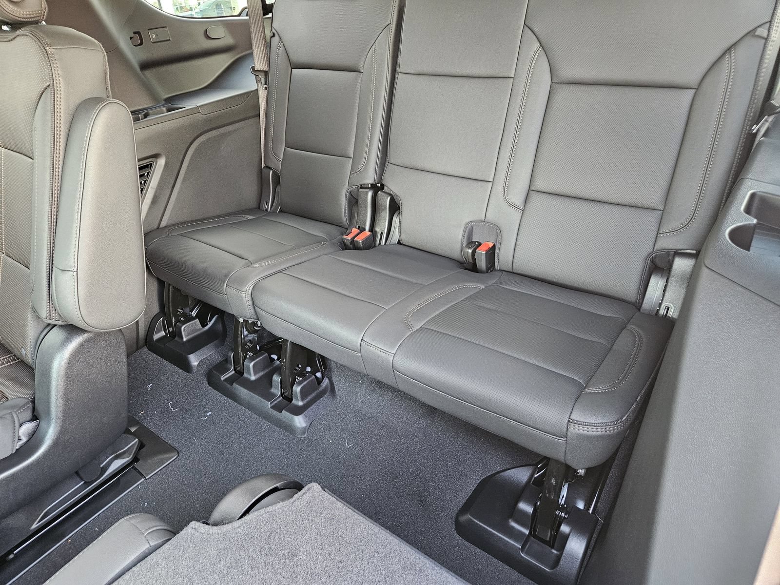 New 2026 Chevrolet Tahoe High Country AWD/4WD image 27