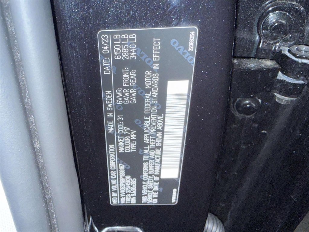 Used 2023 Volvo XC90 B6 Plus w/ Protection Package Premier image 7