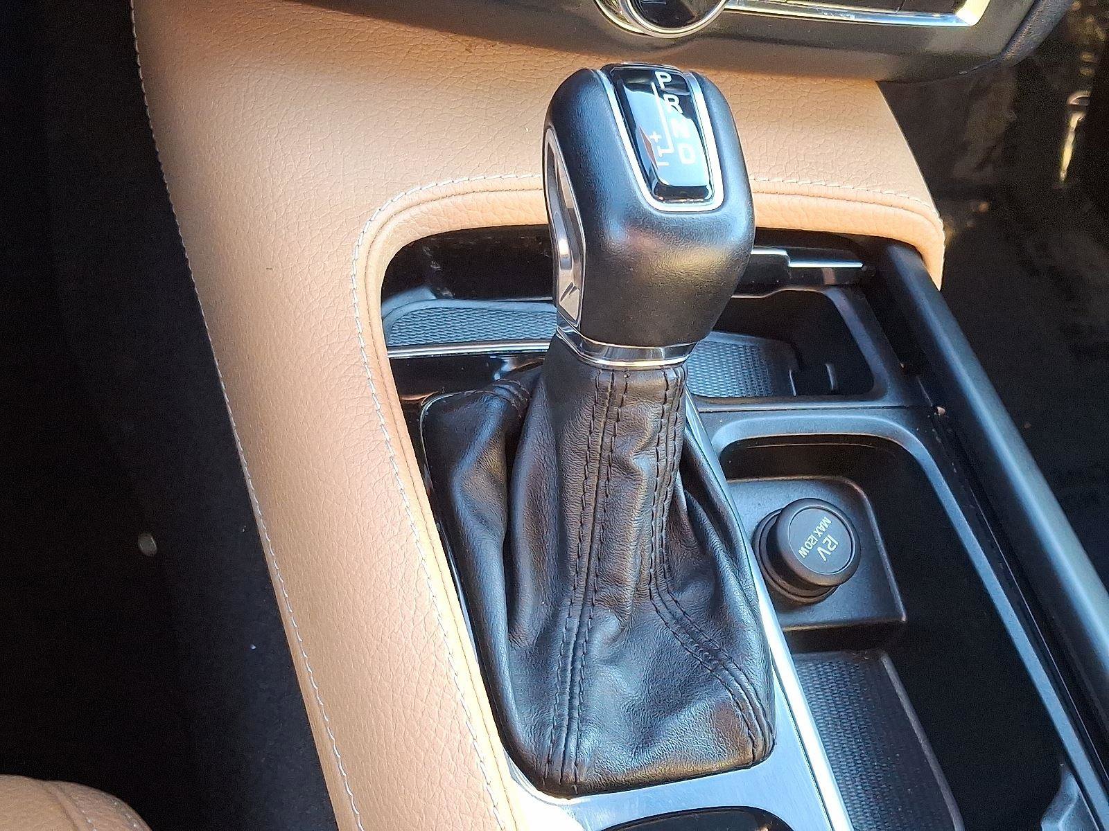 Used 2018 Volvo V90 T5 Cross Country w/ Convenience Package image 16