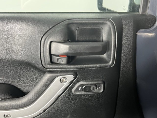 Used 2017 Jeep Wrangler Unlimited Sahara w/ Quick Order Package 23E Chief image 18