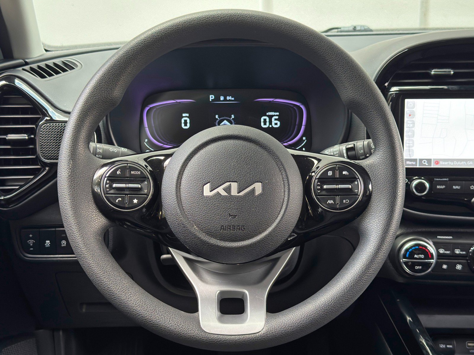 Used 2025 Kia Soul S FWD image 18