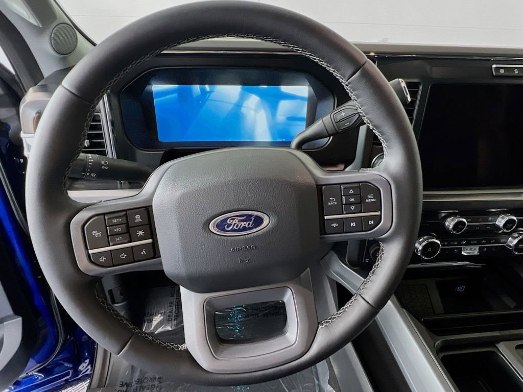 New 2026 Ford F350 Lariat w/ Black Appearance Package image 8