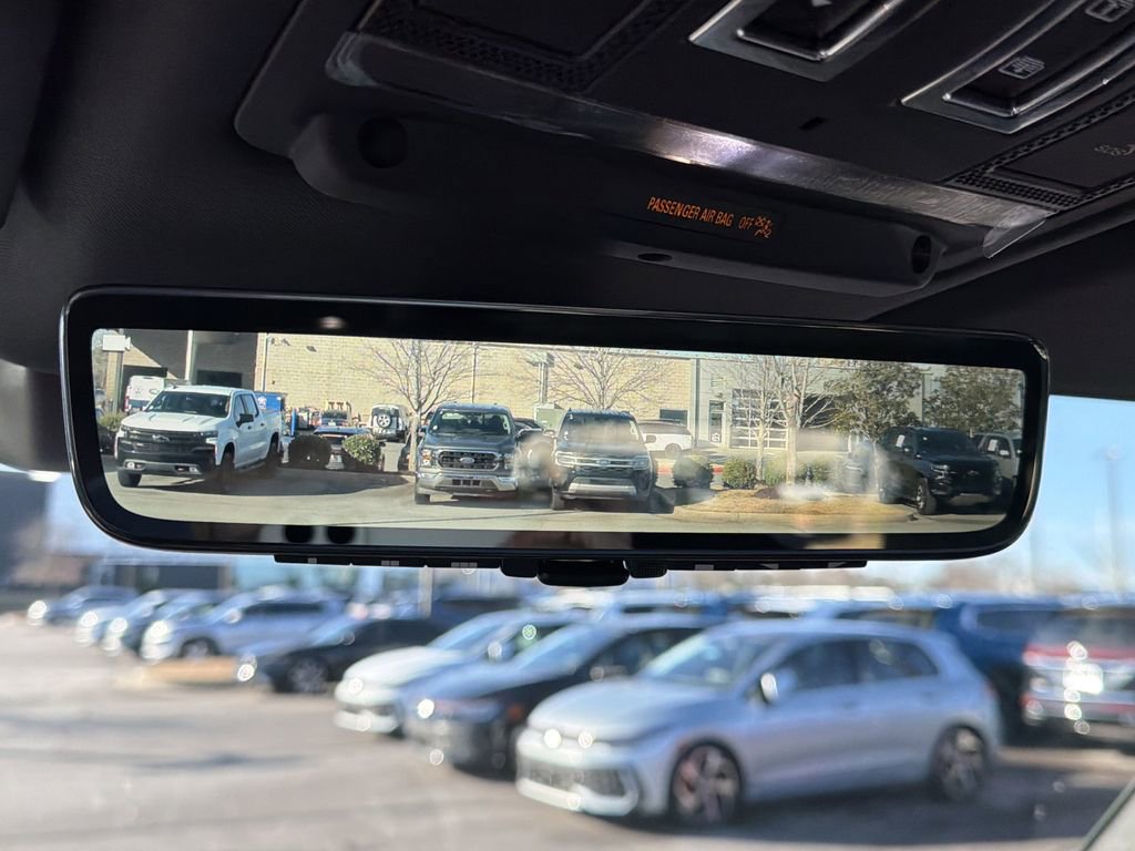 New 2026 Land Rover Defender 110 X-Dynamic SE image 26