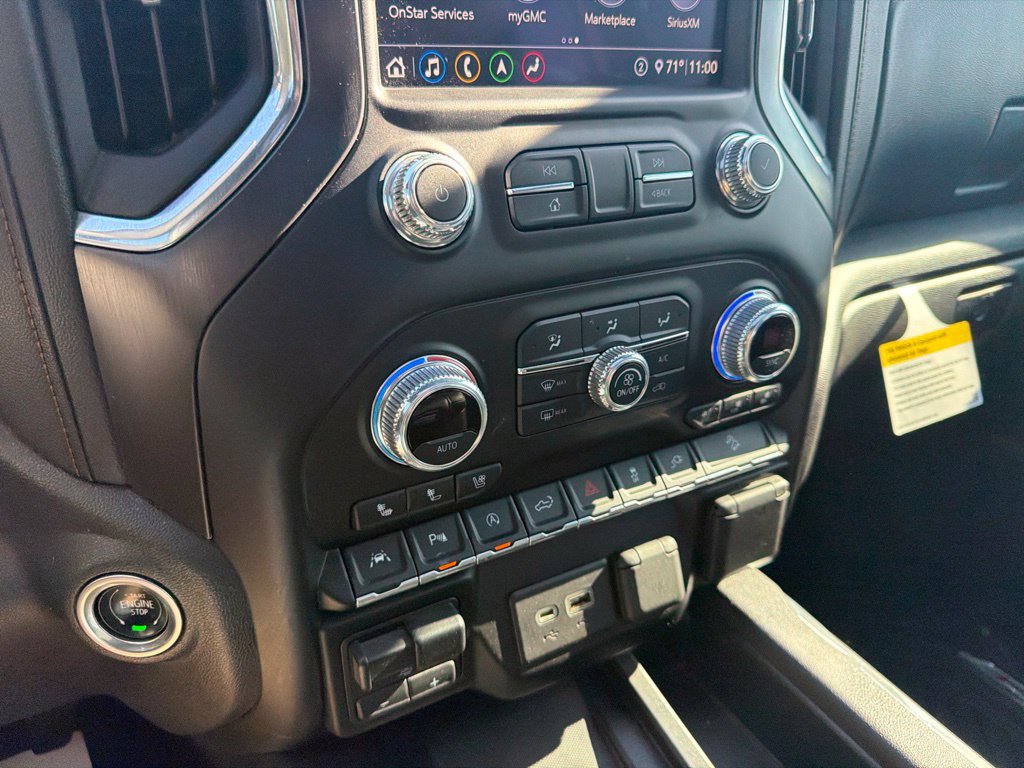 Used 2020 GMC Sierra 1500 AT4 w/ AT4 Premium Package AWD/4WD image 33
