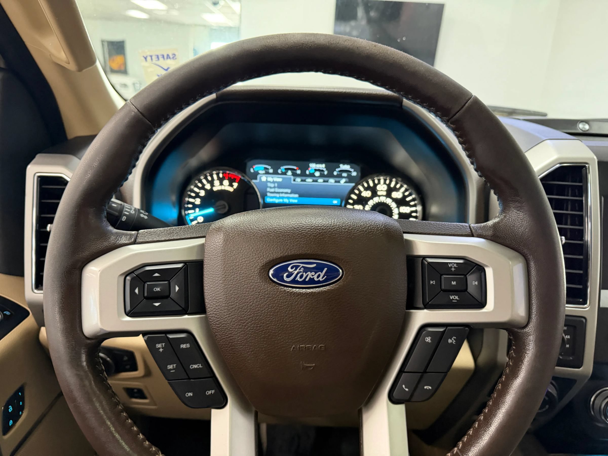 Used 2019 Ford F150 Lariat w/ Equipment Group 502A Luxury AWD/4WD image 38