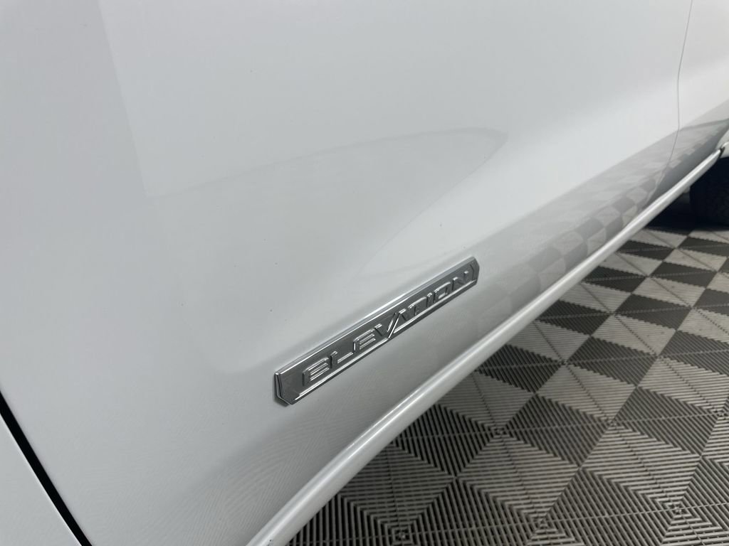 Used 2023 GMC Sierra 1500 Elevation image 32