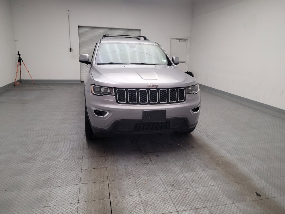 Used 2021 Jeep Grand Cherokee Laredo X AWD/4WD image 14