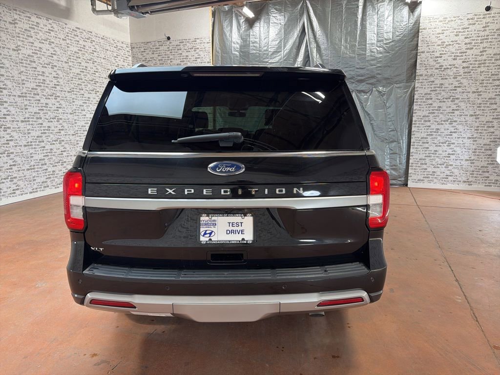 Used 2024 Ford Expedition XLT image 6
