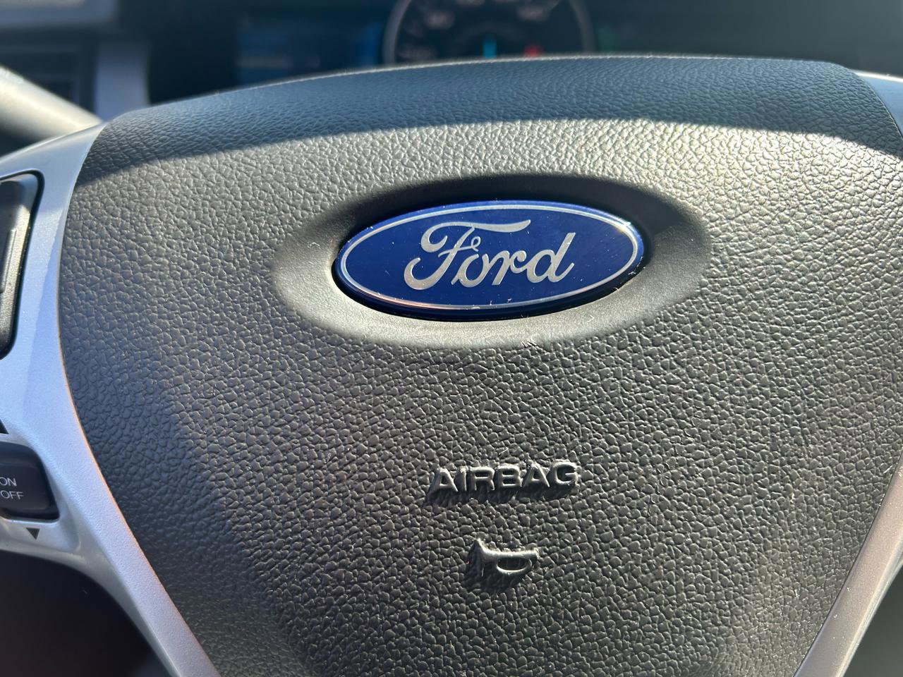 Used 2014 Ford Edge SEL w/ Equipment Group 205A AWD/4WD image 20