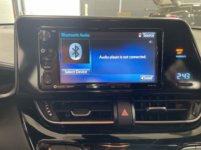 Used 2018 Toyota C-HR XLE image 18