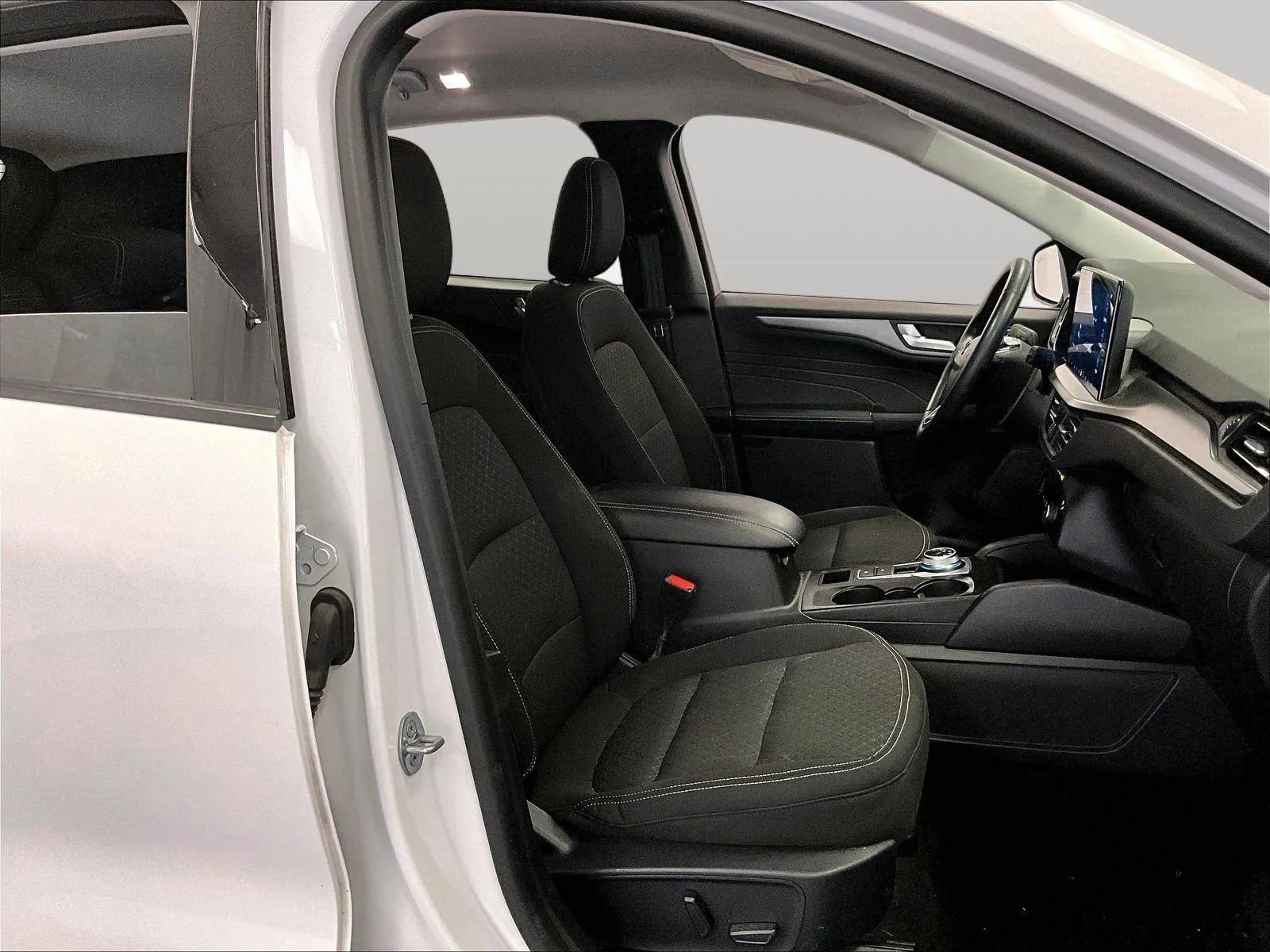 Certified 2024 Ford Escape Active w/ Tech Pack #2 AWD/4WD image 7