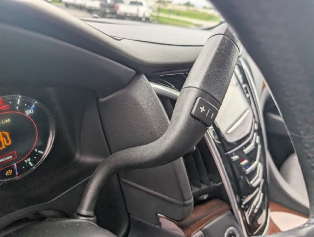 Used 2020 Cadillac Escalade Luxury AWD/4WD image 20