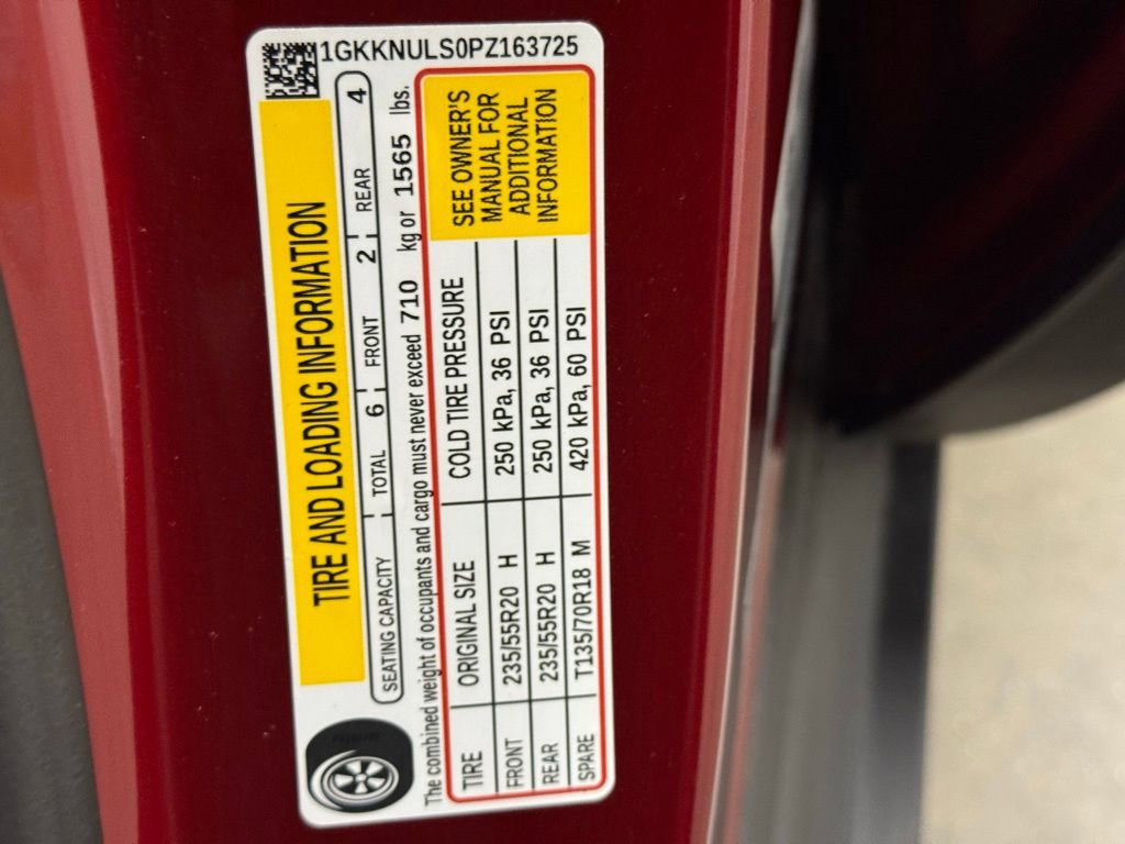 Certified 2023 GMC Acadia SLT w/ Technology Package image 40