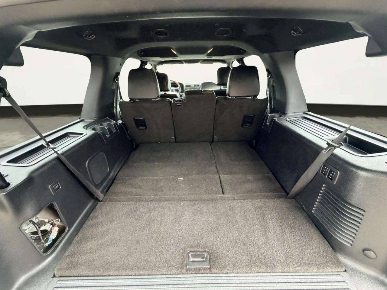 Used 2015 Lincoln Navigator 4WD image 7