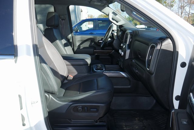 Used 2023 GMC Sierra 3500 SLT w/ SLT Premium Package image 29