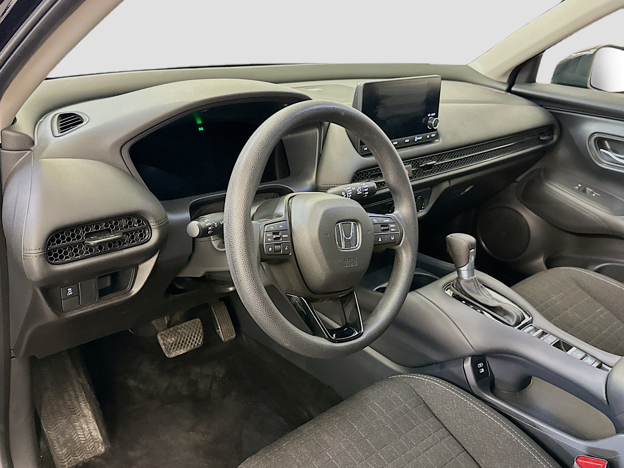 Used 2025 Honda HR-V LX image 18