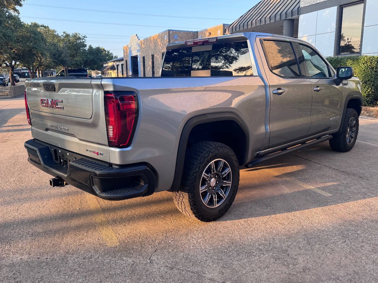 Used 2023 GMC Sierra 1500 AT4X AWD/4WD image 7