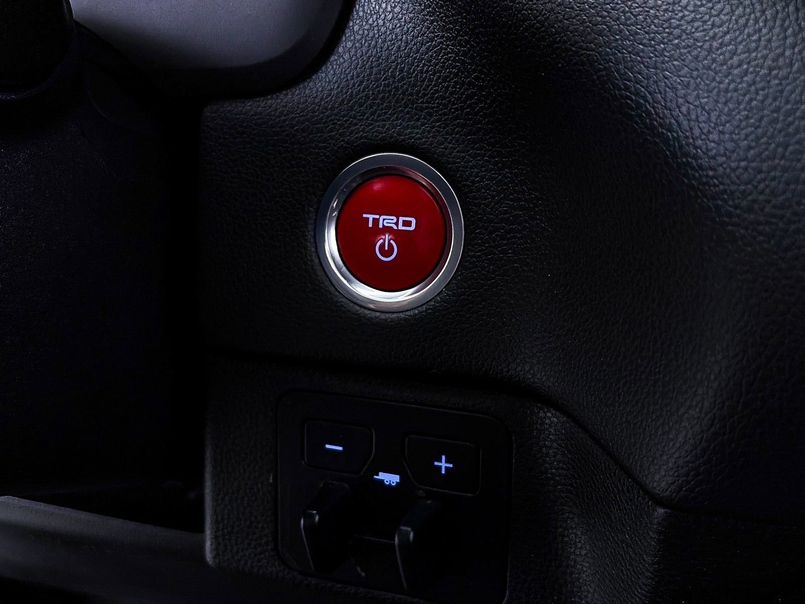 Used 2023 Toyota Sequoia TRD Pro AWD/4WD image 24