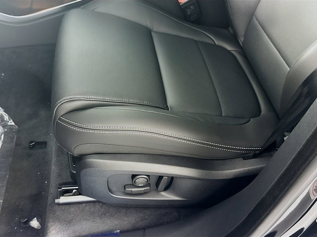 New 2026 Jaguar F-PACE R-Dynamic S image 19