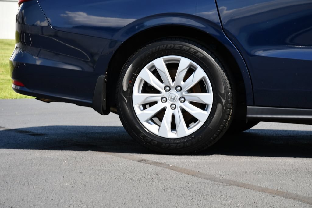 Used 2019 Honda Odyssey LX image 10