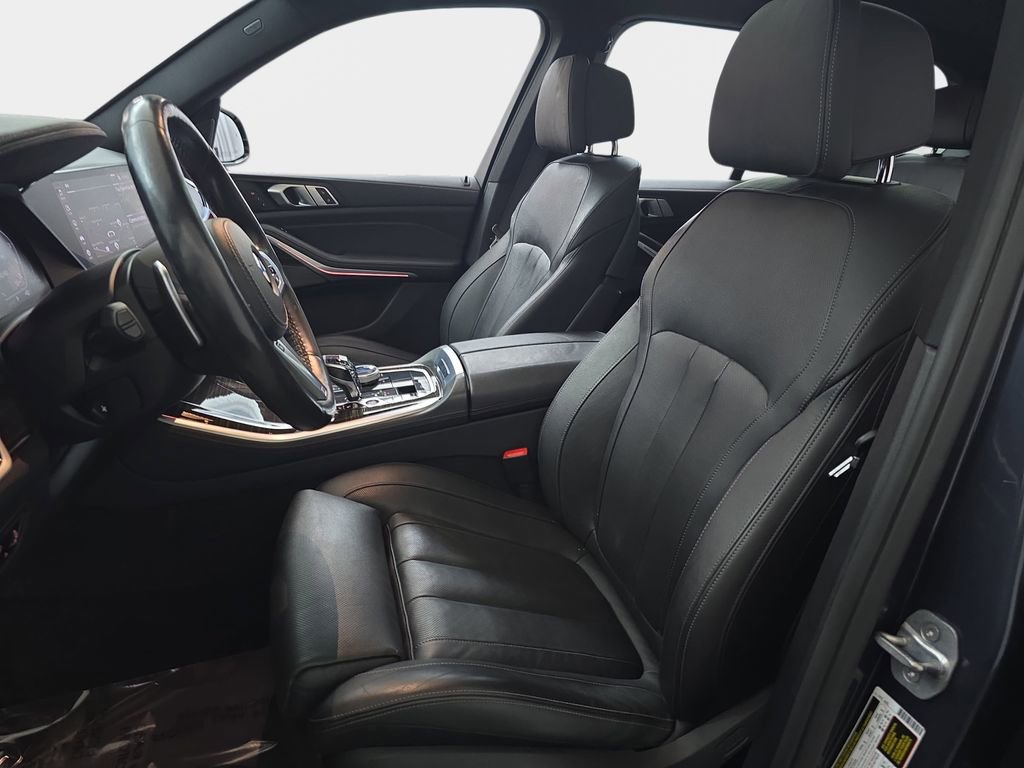 Used 2020 BMW X5 M50i AWD/4WD image 18