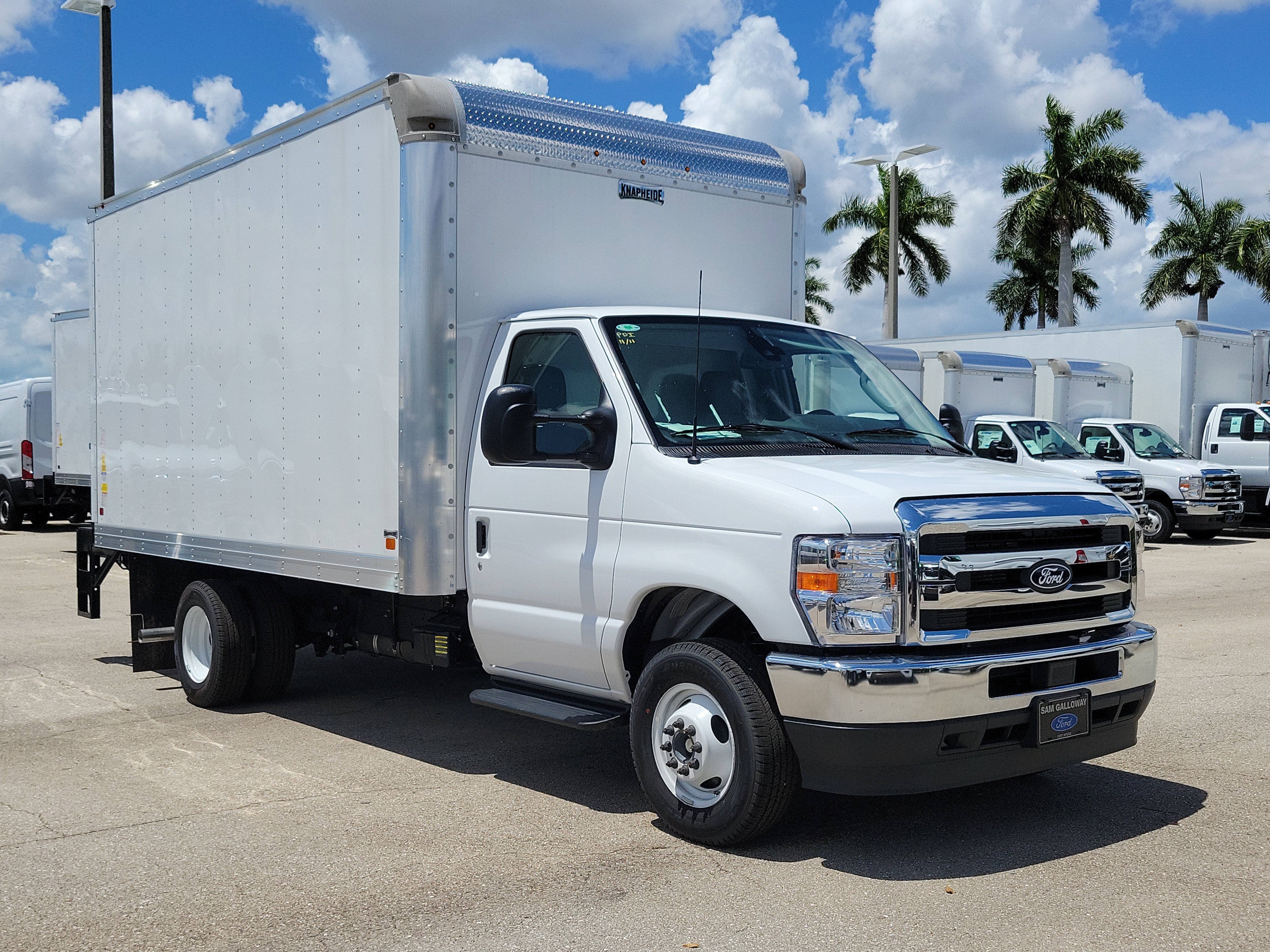 New 2026 Ford E-450 and Econoline 450 Super Duty w/ Power Equipment Group RWD image 1