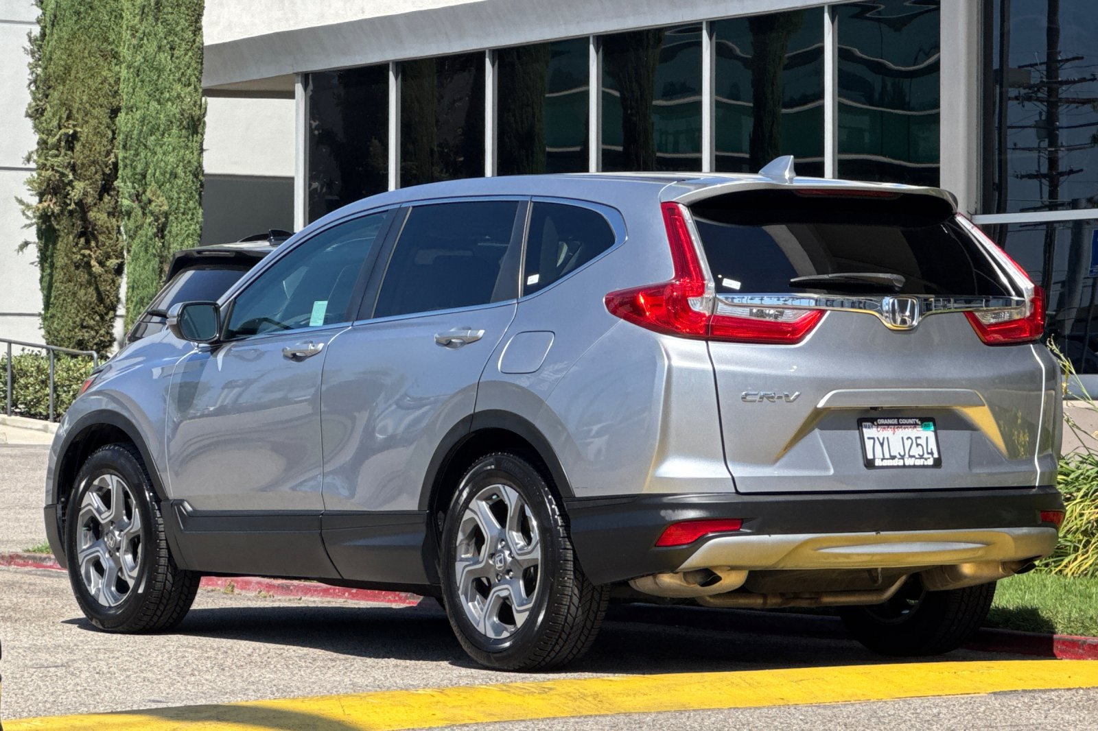 Certified 2017 Honda CR-V EX-L image 6