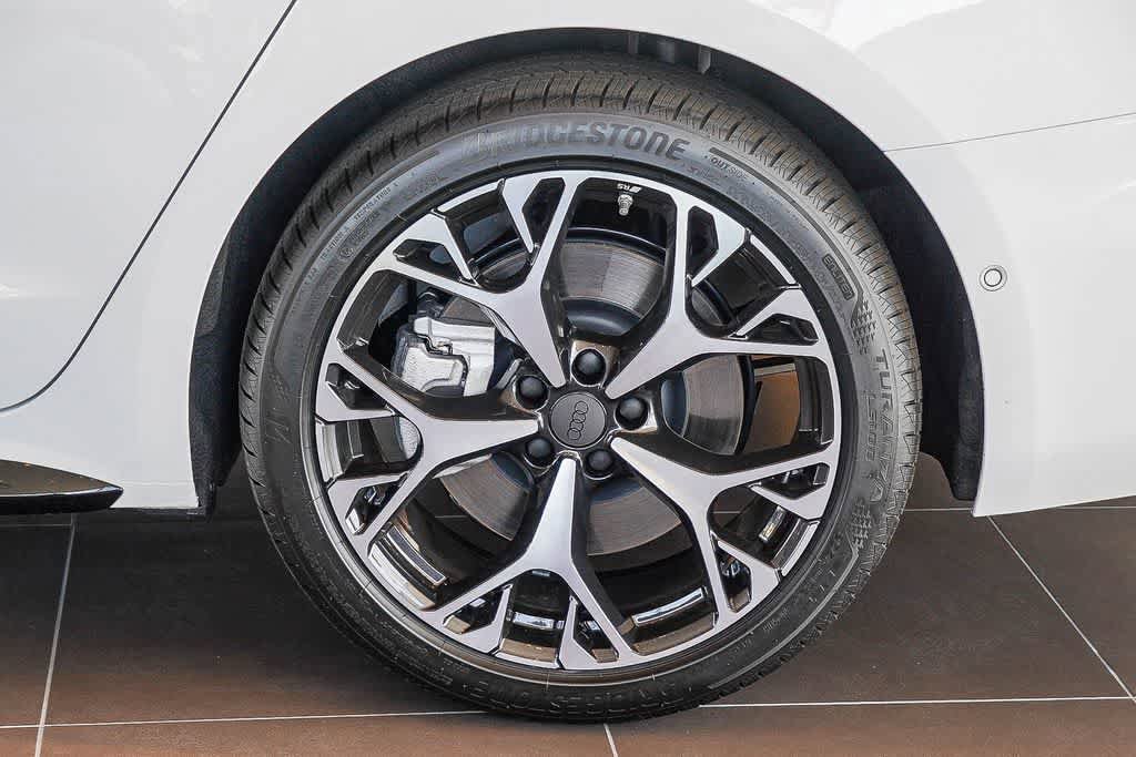 New 2026 Audi A6 Premium Plus AWD/4WD image 11