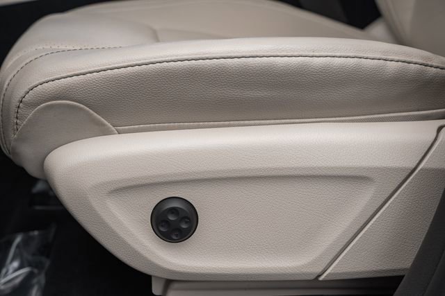 Certified 2022 Mercedes-Benz GLS 450 4MATIC image 38