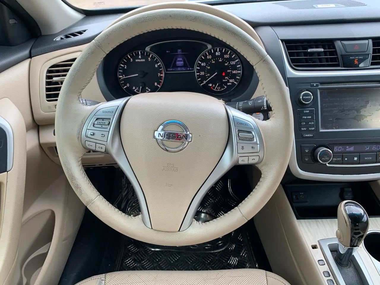 Used 2016 Nissan Altima 2.5 SL w/ 2.5 Technology Package FWD image 13