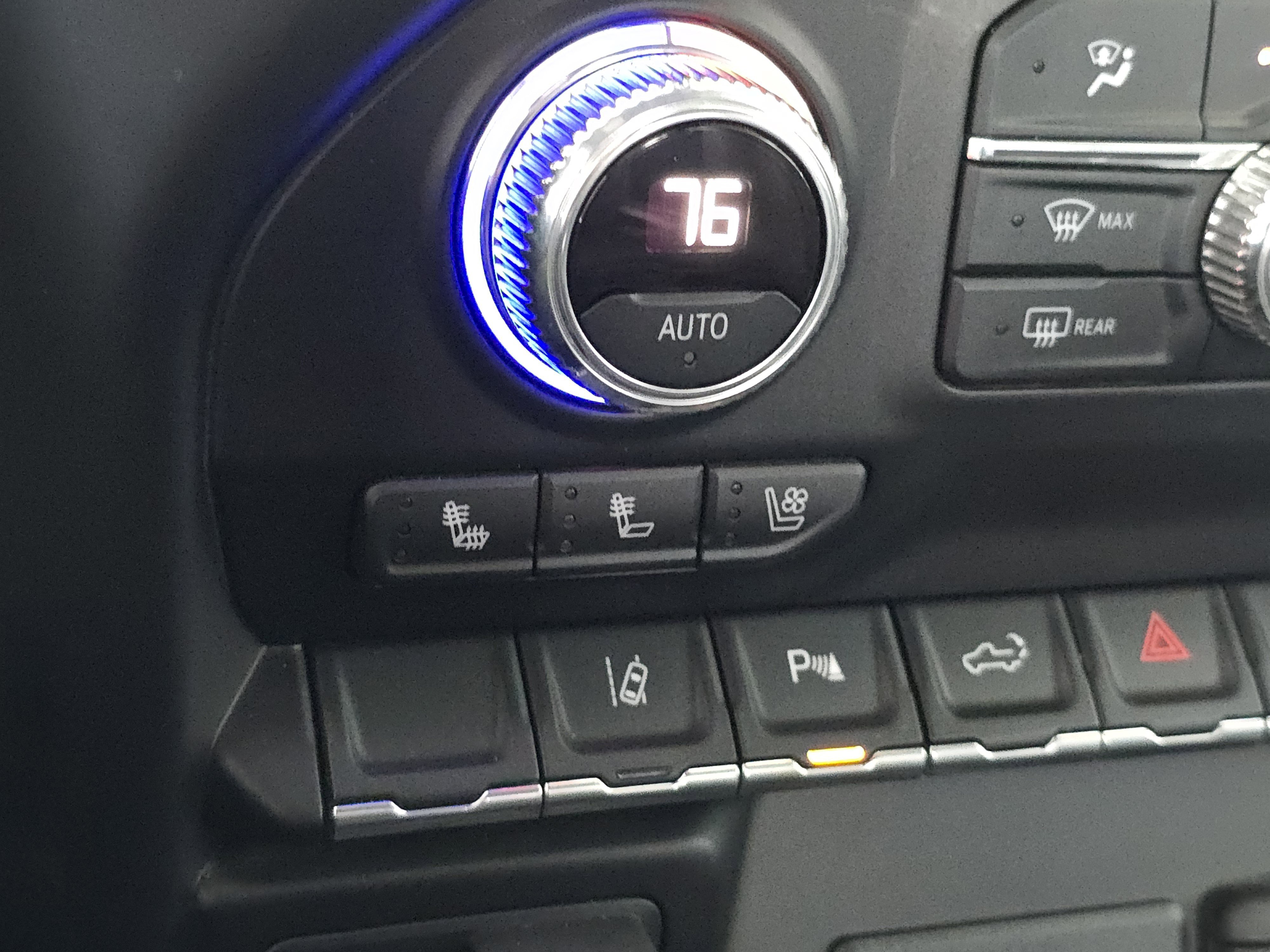 Used 2022 GMC Sierra 2500 SLT w/ SLT Premium Package image 30