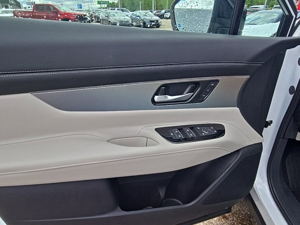 New 2025 Nissan Murano SL w/ Cargo Package image 10