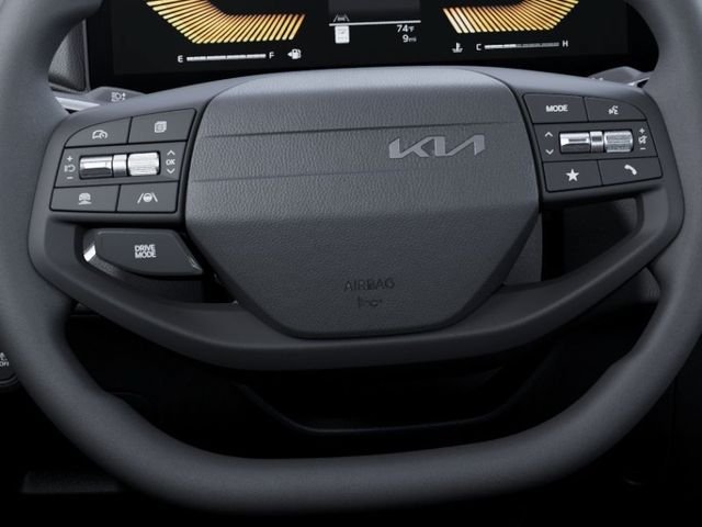 New 2026 Kia K4 FWD image 22