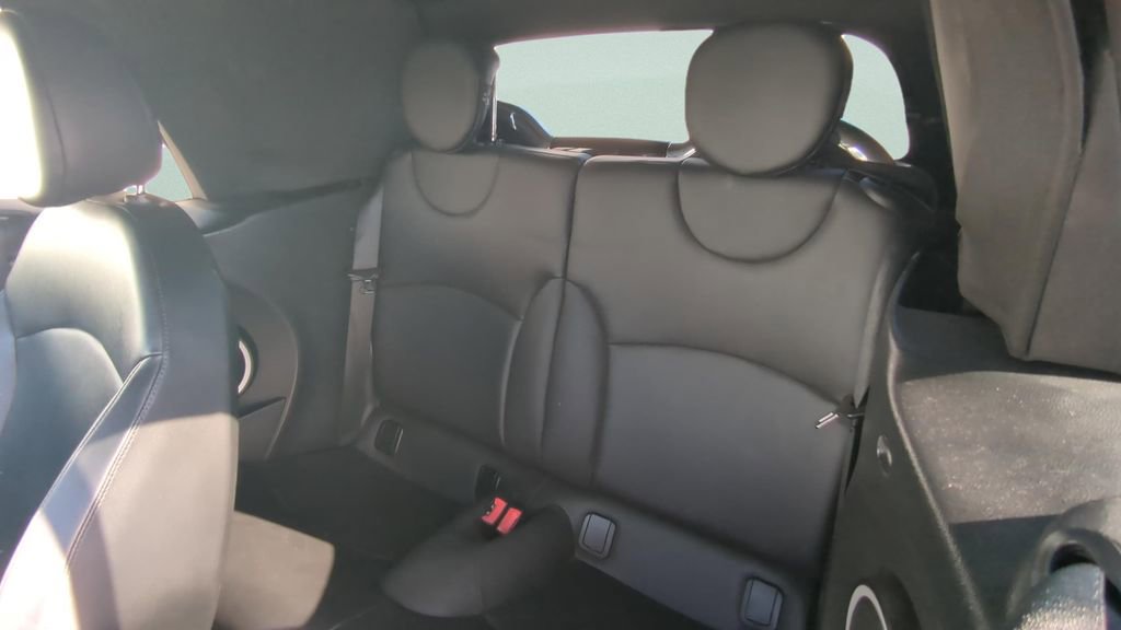 Used 2015 MINI Cooper S FWD image 10