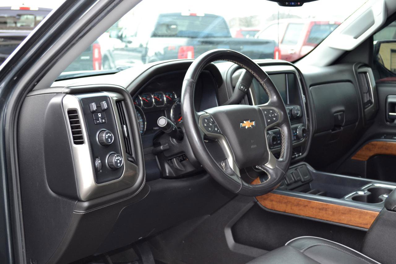 Used 2017 Chevrolet Silverado 1500 High Country image 13