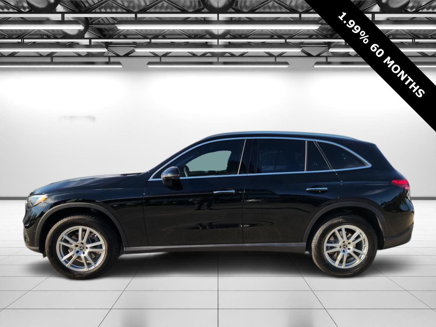 Certified 2025 Mercedes-Benz GLC 300 image 6