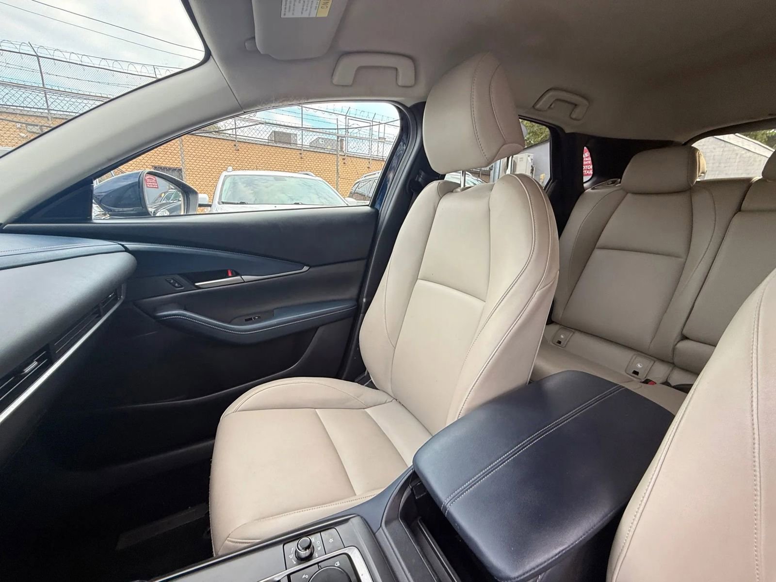 Used 2020 MAZDA CX-30 AWD w/ Select Package image 12