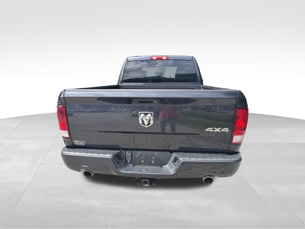 Used 2018 RAM 1500 Express AWD/4WD image 8