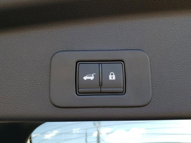 New 2026 Nissan Murano SV image 7