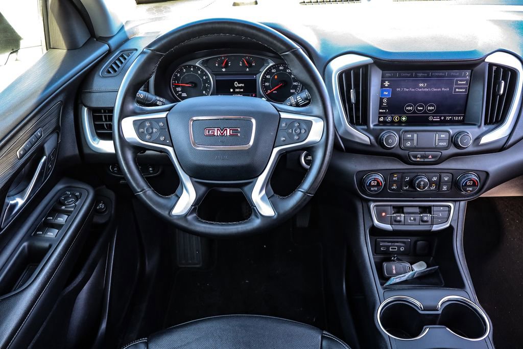 Certified 2024 GMC Terrain SLT image 17