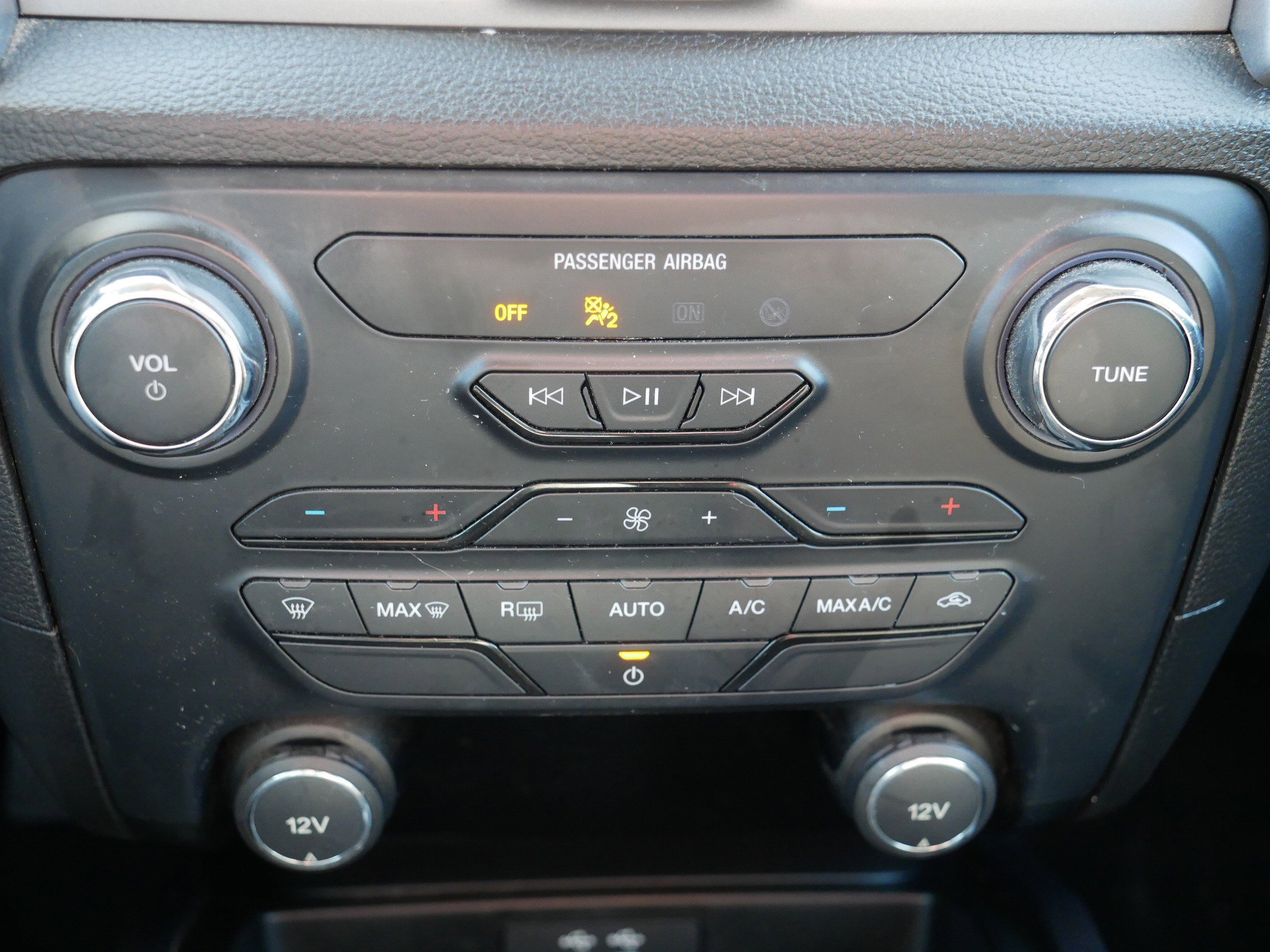 Used 2020 Ford Ranger XLT w/ FX4 Off-Road Package image 23