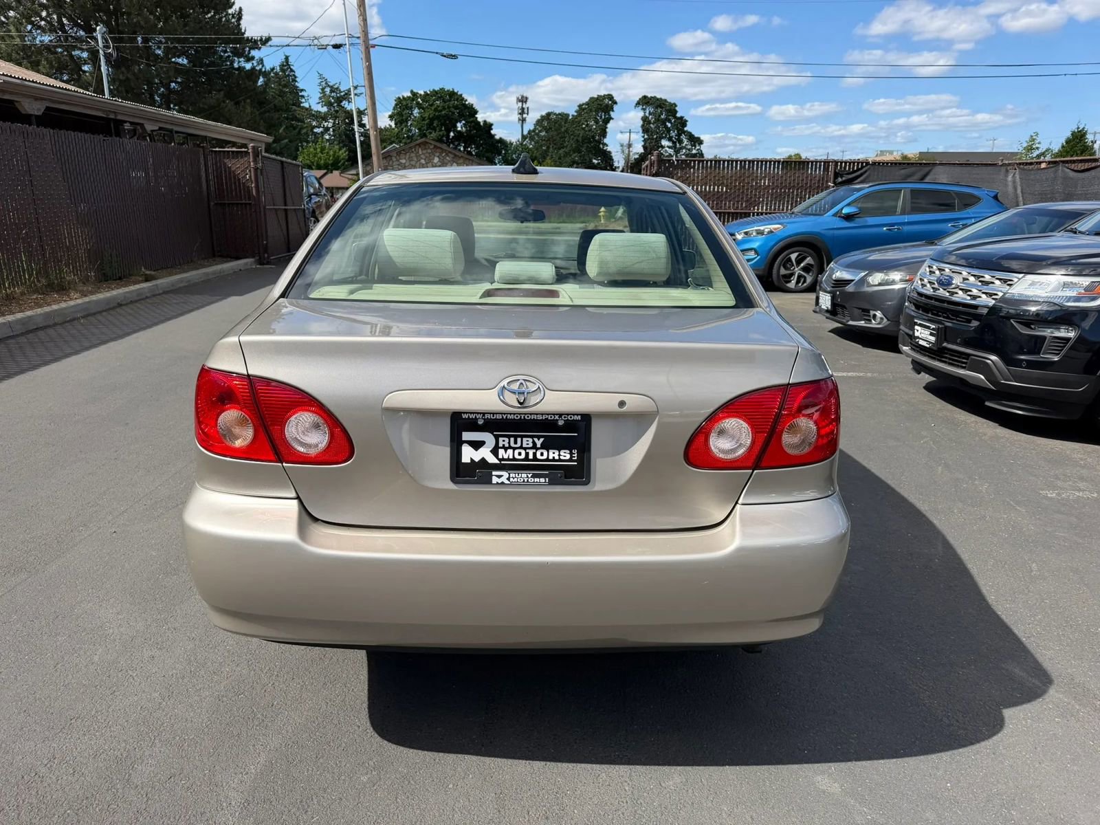 Used 2005 Toyota Corolla CE FWD image 6